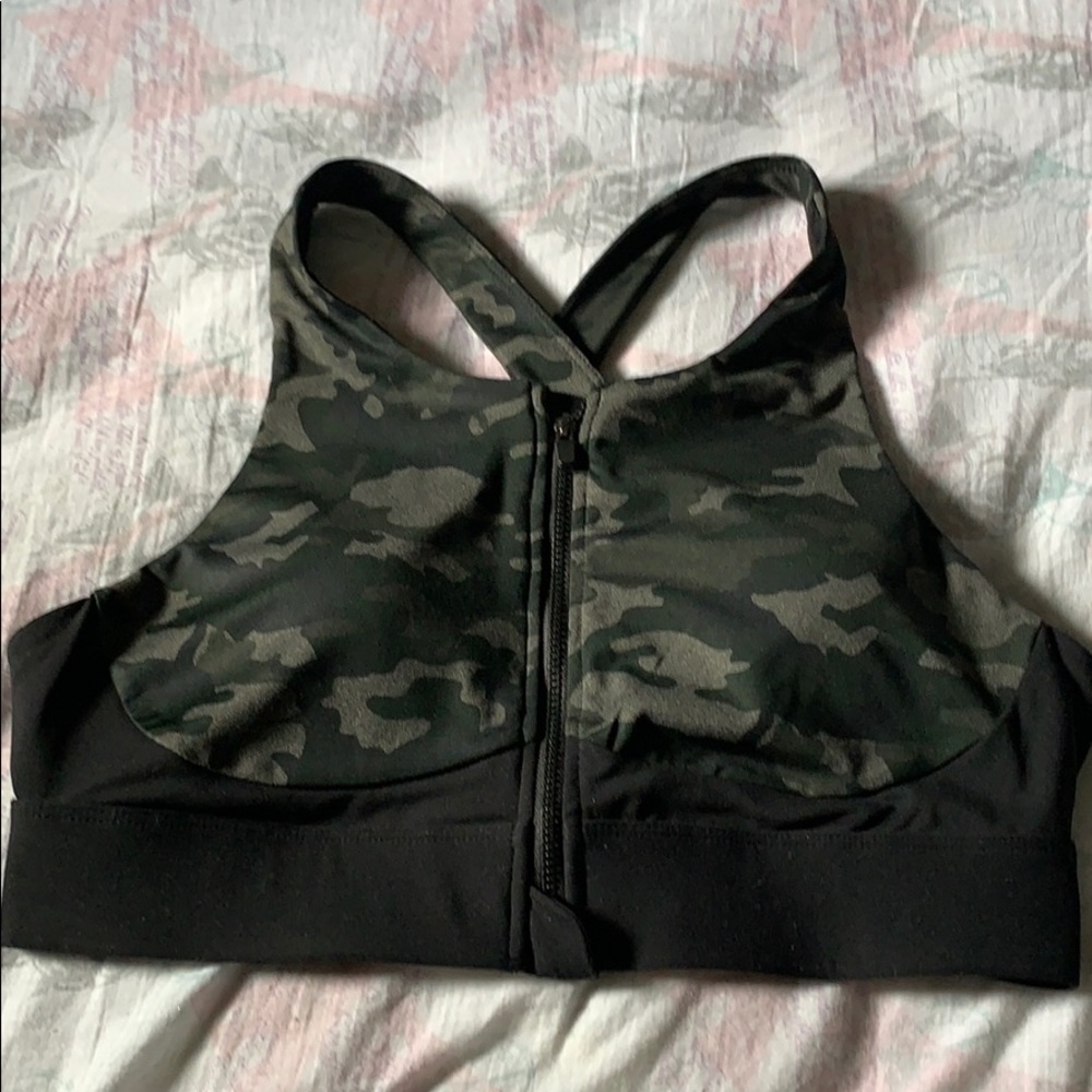 Fabletics sport bra